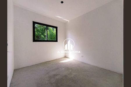 15_photo/94dcfac43b.4a70c9519e30e4a5-ATLAS-36c98d10-8c55-417a-ac0f-bd73db1a2b8e.jpg de casa à venda com 3 quartos, 104m² em Uberaba, Curitiba