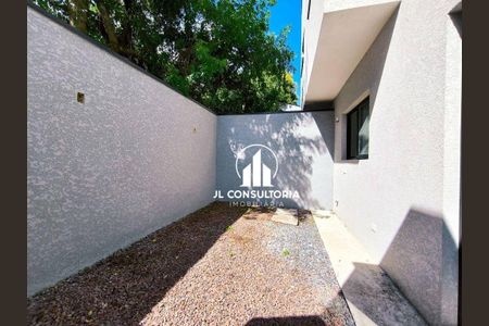 8_photo/94dcfac43b.4a70c9519e30e4a5-ATLAS-4ff17aa7-b42c-4a9a-bfb2-c547fbe26705.jpg de casa à venda com 3 quartos, 104m² em Uberaba, Curitiba