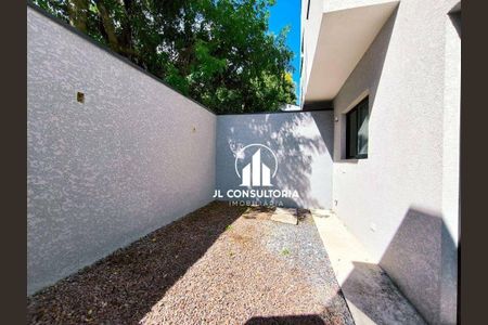 2_photo/94dcfac43b.7e480ce7889df0f8-ATLAS-0e001c8d-ce3a-4e57-b86a-752491d50e6e.jpg de casa à venda com 3 quartos, 104m² em Uberaba, Curitiba