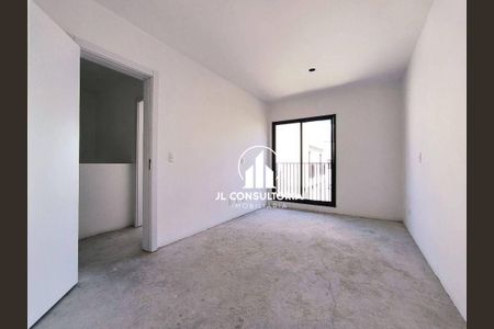 6_photo/94dcfac43b.7e480ce7889df0f8-ATLAS-3bdda483-1317-4375-abb2-d5a61fc5a46a.jpg de casa à venda com 3 quartos, 104m² em Uberaba, Curitiba