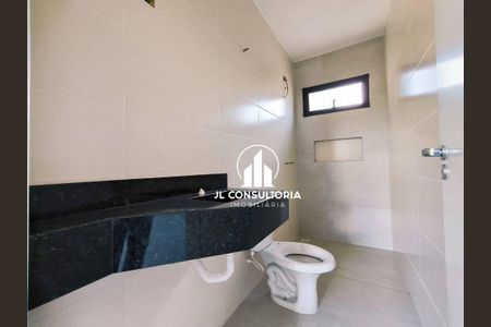 11_photo/94dcfac43b.f2f85754fdd078a3-ATLAS-272643b1-35c3-4155-9dc8-cd3f15f0f6df.jpg de casa à venda com 3 quartos, 100m² em Uberaba, Curitiba