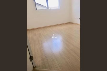 2_photo/94dcfac43b.f57be48fad3c3dec-ATLAS-bdd9e4cb-43e5-4ff9-879f-56df0356d4c2.jpg de casa à venda com 3 quartos, 93m² em Uberaba, Curitiba