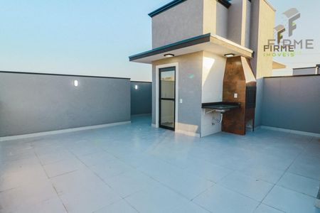 36_photo/94dcfac44f.3bc17bb710abfd8a-ATLAS-0b97ed73-4d3d-46f7-8532-6917846e67e9.jpg de casa à venda com 3 quartos, 108m² em Uberaba, Curitiba