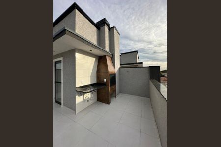 3_photo/94dcfac44f.e70fa8406114d9b6-ATLAS-2b9ca217-b490-4e87-88cb-9ad4604fc5e1.jpg de casa à venda com 3 quartos, 106m² em Uberaba, Curitiba