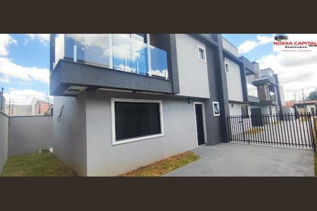 8_photo/94dcfac50b.7a5fc3e073777579-ATLAS-7048ce4b-c527-48d4-82b9-19d6a452d6cd.jpg de casa à venda com 3 quartos, 106m² em Uberaba, Curitiba