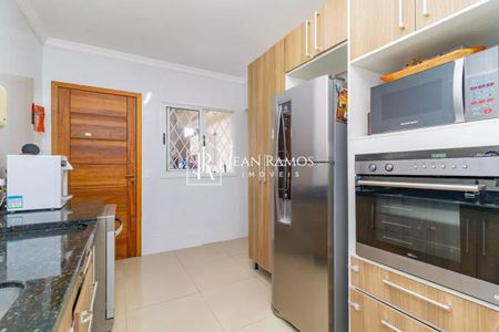 7_photo/94dcfac579.0f81dd1a9a4f6ffb-ATLAS-2a9b1cf1-e2cf-4b55-be9f-e62250115abf.jpg de casa à venda com 3 quartos, 115m² em Uberaba, Curitiba