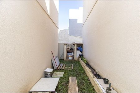 17_photo/94dcfac5e7.29f60806b22dde70-ATLAS-dda38a29-6050-4fa2-9ec1-08d420feddef.jpg de casa à venda com 4 quartos, 126m² em Uberaba, Curitiba