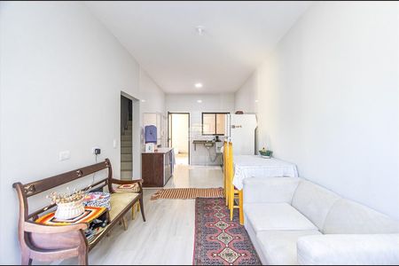 4_photo/94dcfac5e7.fc2ce73653a43ea7-ATLAS-62be06bf-a60a-42a1-bb11-c47ee571625f.jpg de casa à venda com 4 quartos, 126m² em Uberaba, Curitiba