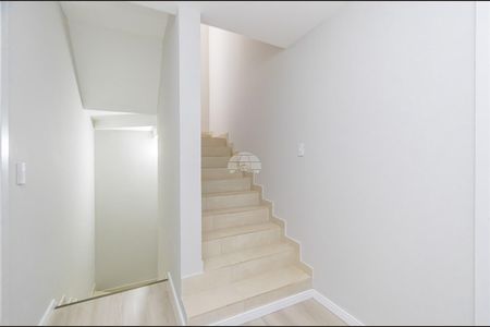 19_photo/94dcfac5e7.fc2ce73653a43ea7-ATLAS-b785472e-9328-400e-815f-a4a99c83a38b.jpg de casa à venda com 4 quartos, 126m² em Uberaba, Curitiba