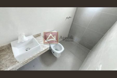 6_photo/94dcfac5eb.e8818d4a5c5dde9d-ATLAS-d2673415-bb00-41be-bd2f-1c77edaac7ea.jpg de casa à venda com 3 quartos, 97m² em Uberaba, Curitiba