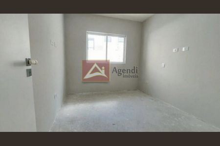 10_photo/94dcfac5eb.e8818d4a5c5dde9d-ATLAS-f0b82bab-8171-424c-b26d-eed9dc085b0b.jpg de casa à venda com 3 quartos, 97m² em Uberaba, Curitiba