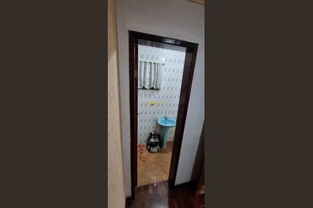 2_photo/94dcfac5fd.275fe3fcda77567d-ATLAS-0941c817-50eb-49db-8872-7bcba0057e84.jpg de casa à venda com 3 quartos, 132m² em Uberaba, Curitiba