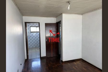 12_photo/94dcfac5fd.275fe3fcda77567d-ATLAS-1122807c-e144-4b1f-bbc1-56f218c7666c.jpg de casa à venda com 3 quartos, 132m² em Uberaba, Curitiba