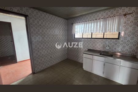 10_photo/94dcfac5fd.275fe3fcda77567d-ATLAS-952849f2-4666-4fa9-b02d-6206afc91b02.jpg de casa à venda com 3 quartos, 132m² em Uberaba, Curitiba