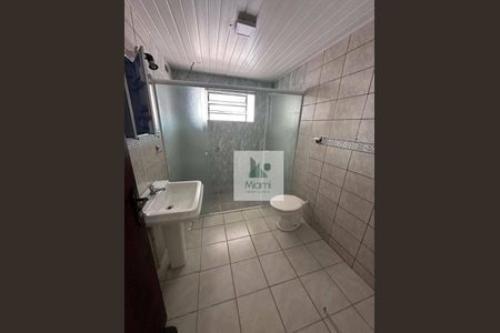 34_photo/94dcfac60f.f348c8852f19f3bd-ATLAS-e9e9eb52-1b75-43e5-abbb-e48b226a574d.jpg de casa à venda com 5 quartos, 200m² em Uberaba, Curitiba