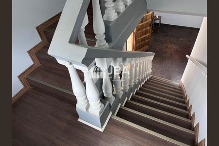 10_photo/94dcfac62d.d60ed16da6b331d7-ATLAS-0a3488be-286f-450d-926e-e36b164eeeb7.jpg de casa à venda com 3 quartos, 184m² em Uberaba, Curitiba