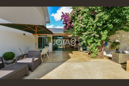 6_photo/94dcfac63d.ea0ff2ffec9a0f1c-ATLAS-24d6b073-445f-468e-96c7-7c7a4cf7c2af.jpg de casa para alugar com 0 quarto, 187m² em Uberaba, Curitiba