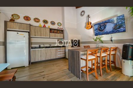 9_photo/94dcfac63d.ea0ff2ffec9a0f1c-ATLAS-7a83cbc0-3538-43a8-95bb-c50ecf41e515.jpg de casa para alugar com 0 quarto, 187m² em Uberaba, Curitiba