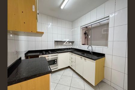 6_photo/94dcfac6ab.15f4a19d538e62fb-ATLAS-a92ee0c9-cee1-4d7b-99dc-de62f9c4a74e.jpg de casa à venda com 3 quartos, 77m² em Uberaba, Curitiba