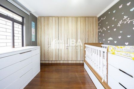 8_photo/94dcfac6bd.206353ecc2220d31-ATLAS-3d4cd98f-252d-405b-b1b6-d29af6263f21.jpg de casa à venda com 4 quartos, 358m² em Uberaba, Curitiba