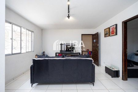 37_photo/94dcfac6bd.206353ecc2220d31-ATLAS-884085d0-1ba8-4dcf-89df-15d0712b61c3.jpg de casa à venda com 4 quartos, 358m² em Uberaba, Curitiba