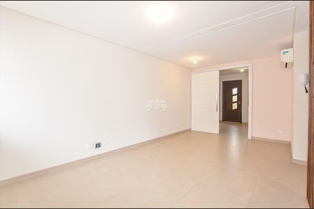 3_photo/94dcfac6c5.f17d4b1c7f9cb62f-ATLAS-acfb1cb4-e0c9-46c6-9900-9415dd738872.jpg de casa à venda com 4 quartos, 104m² em Uberaba, Curitiba