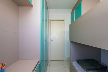 5_photo/94dcfac6cb.acc27a0f3e815ca1-ATLAS-55e3e8e7-d388-4e2f-aac9-01fbb0d3696f.jpg de apartamento à venda com 4 quartos, 94m² em Uberaba, Curitiba