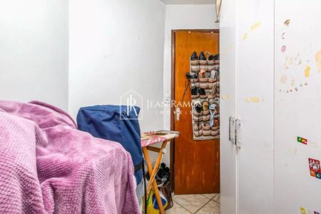 17_photo/94dcfac6cd.9e8f1c97e4a047f1-ATLAS-c4e0a1e6-40bf-4c39-9a6b-498a7e938bef.jpg de casa à venda com 3 quartos, 53m² em Uberaba, Curitiba