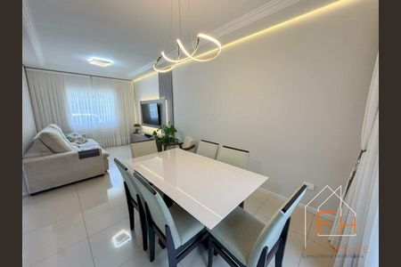 6_photo/94dcfac6db.709a338419212b96-ATLAS-e8f35a73-1d9e-426c-a572-6a36b7cbf0ee.jpg de casa à venda com 3 quartos, 146m² em Uberaba, Curitiba