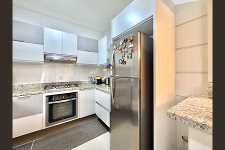 13_photo/94dcfac6db.c44de20a18d4ff40-ATLAS-7a389acc-679b-464d-aec4-656a8f9446f7.jpg de casa à venda com 3 quartos, 142m² em Uberaba, Curitiba