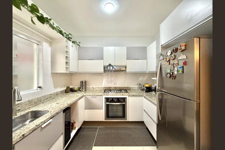 7_photo/94dcfac6db.c44de20a18d4ff40-ATLAS-9072dceb-1662-4e14-aff7-765904762fa8.jpg de casa à venda com 3 quartos, 142m² em Uberaba, Curitiba