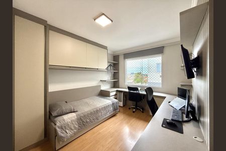 2_photo/94dcfac6db.c44de20a18d4ff40-ATLAS-eef63a06-3cb7-4eed-a568-8d0ab829c656.jpg de casa à venda com 3 quartos, 142m² em Uberaba, Curitiba