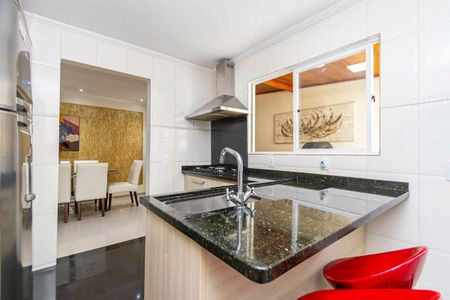 10_photo/94dcfac739.9165137a5b75ccfe-ATLAS-d60c99b2-fb0f-4e71-aa3a-c17d76df227e.jpg de casa à venda com 4 quartos, 154m² em Uberaba, Curitiba