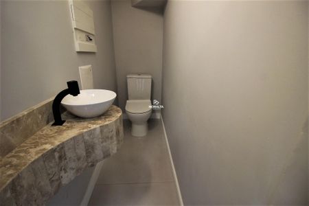 15_photo/94dcfac747.238f63e1c6107bb8-ATLAS-b5a28c07-c7b4-4c74-bfcb-0fcee708d1dc.jpg de casa à venda com 2 quartos, 137m² em Uberaba, Curitiba