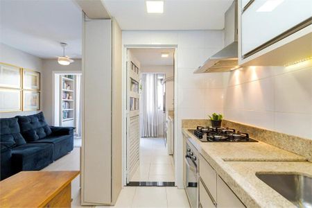 8_photo/94dcfac747.7a69ff73eb43ff8d-ATLAS-4afa8827-4e8b-4f2b-a5d1-a96f76e2c4d1.jpg de apartamento à venda com 2 quartos, 68m² em Uberaba, Curitiba