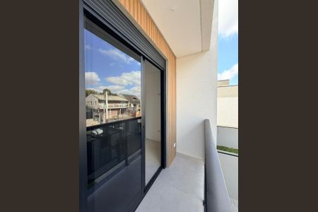 20_photo/94dcfac747.7fdc5549313b5ac1-ATLAS-b7ed01ee-cc13-4ec4-8867-ceebd28d4fad.jpg de casa à venda com 3 quartos, 132m² em Uberaba, Curitiba