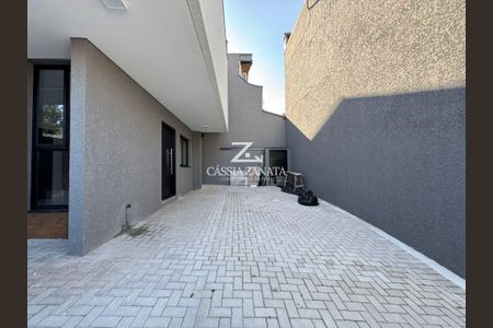 1_photo/94dcfac747.eb4747a7722cd593-ATLAS-07e243fa-9076-40bd-a4b6-b1cd5e921e45.jpg de casa à venda com 3 quartos, 135m² em Uberaba, Curitiba