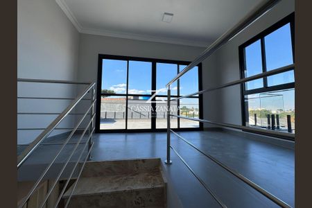 5_photo/94dcfac747.eb4747a7722cd593-ATLAS-176eebea-3b2d-44ee-8af0-02ae0f349e5f.jpg de casa à venda com 3 quartos, 135m² em Uberaba, Curitiba