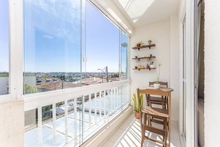 8_photo/94dcfac75f.0f81dd1a9a4f6ffb-ATLAS-258b0f08-d0ba-4b55-8280-97ea7c1c9d46.jpg de casa à venda com 2 quartos, 68m² em Uberaba, Curitiba