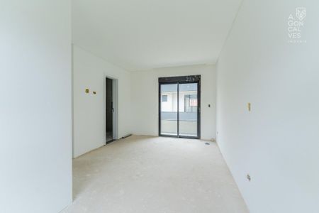 18_photo/94dcfac773.2ae724b164de5597-ATLAS-0afd4cb3-5b18-4d7f-9bc1-b35ad7a628d5.jpg de casa à venda com 3 quartos, 120m² em Uberaba, Curitiba