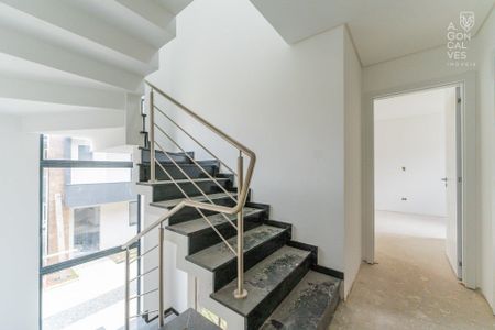 8_photo/94dcfac773.2ae724b164de5597-ATLAS-0c6e401a-4003-4e7a-97ff-d6f0e4254916.jpg de casa à venda com 3 quartos, 120m² em Uberaba, Curitiba