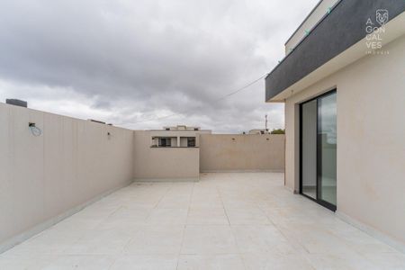 20_photo/94dcfac773.2ae724b164de5597-ATLAS-e5a922e9-6db6-4162-9287-910e5c3fb5f9.jpg de casa à venda com 3 quartos, 120m² em Uberaba, Curitiba