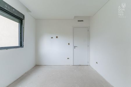 11_photo/94dcfac773.2ae724b164de5597-ATLAS-e82cb40c-e163-4f2a-98c9-2029a8db94da.jpg de casa à venda com 3 quartos, 120m² em Uberaba, Curitiba