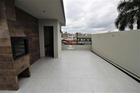 30_photo/94dcfac773.81f9d4d34528d849-ATLAS-d62835eb-28a8-4745-8eb4-c569bbd701f7.jpg de casa à venda com 3 quartos, 160m² em Uberaba, Curitiba