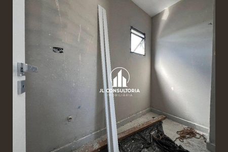 14_photo/94dcfac773.f2ed236aecaa8a04-ATLAS-59174db0-462b-4125-b3cd-a76d1c035421.jpg de casa à venda com 3 quartos, 198m² em Uberaba, Curitiba