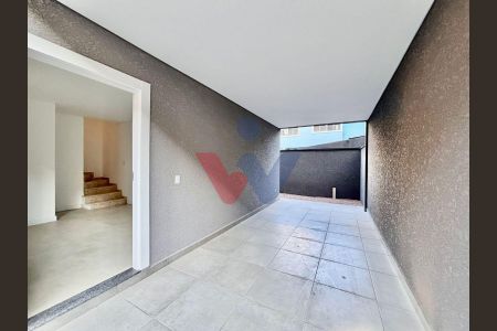 7_photo/94dcfac7a9.18d35e9b3b089d06-ATLAS-30ebdde3-52e2-45da-a435-f503e9961ae8.jpg de casa à venda com 3 quartos, 124m² em Uberaba, Curitiba