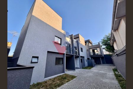 5_photo/94dcfac7a9.18d35e9b3b089d06-ATLAS-86ec134e-0a06-47b6-8576-4ad6b5e4ed2d.jpg de casa à venda com 3 quartos, 124m² em Uberaba, Curitiba