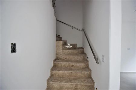 12_photo/94dcfac7a9.e6f02a1e96aef2b1-ATLAS-1ce400d8-d6db-413f-b9dd-3520ff56b081.jpg de casa à venda com 3 quartos, 151m² em Uberaba, Curitiba