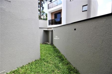 10_photo/94dcfac7a9.e6f02a1e96aef2b1-ATLAS-2eeafbf5-e5e7-499e-8b4e-be368c0021f1.jpg de casa à venda com 3 quartos, 151m² em Uberaba, Curitiba