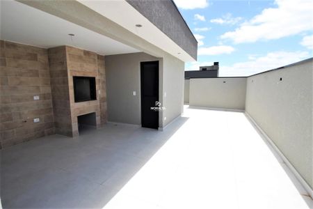 25_photo/94dcfac7a9.e6f02a1e96aef2b1-ATLAS-8750c4fb-ad24-42e4-801b-3684a9a926fc.jpg de casa à venda com 3 quartos, 151m² em Uberaba, Curitiba